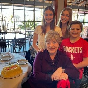 Meet your Posher, Joanne